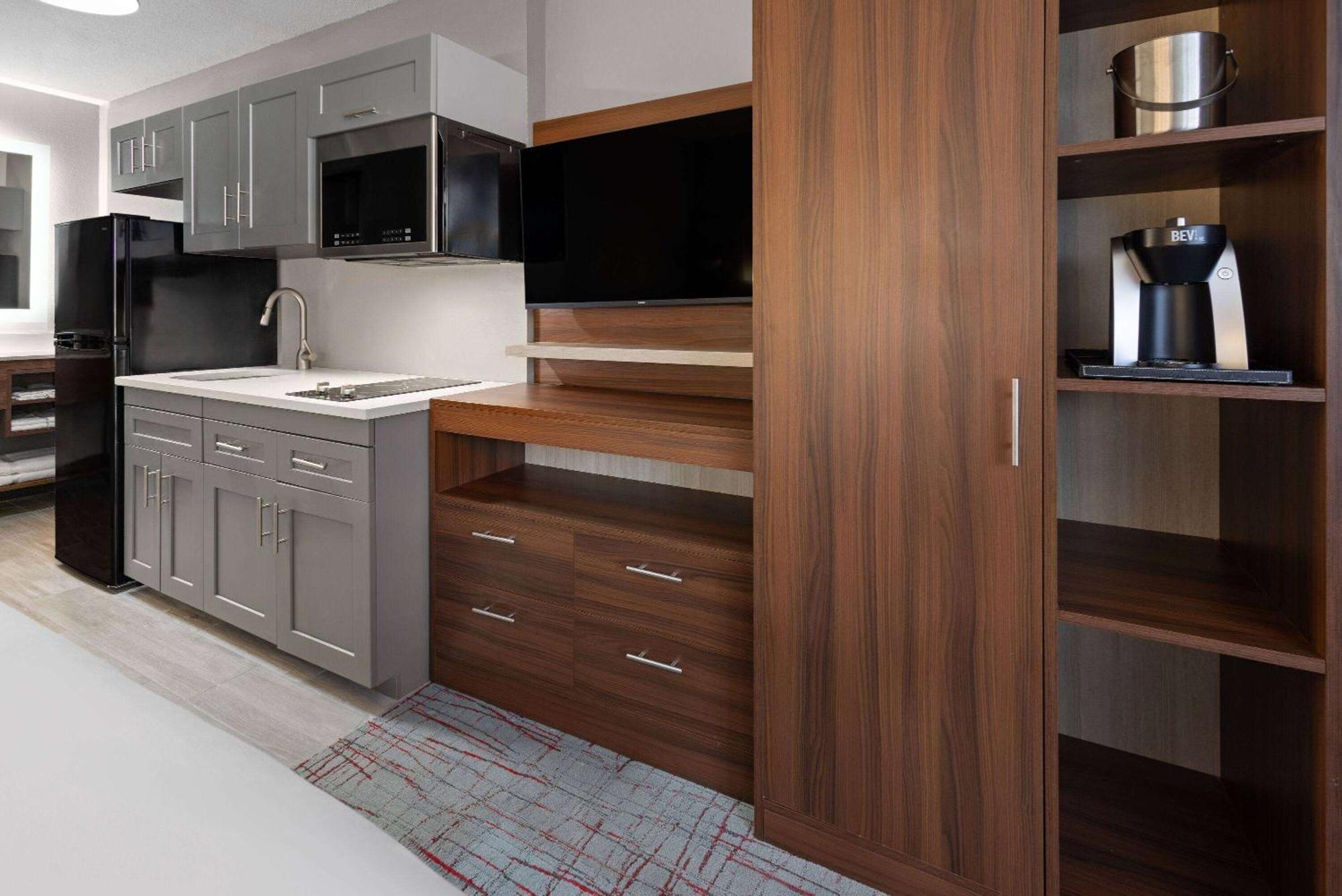 Hawthorn Extended Stay By Wyndham Columbia-Ft Jackson Zewnętrze zdjęcie